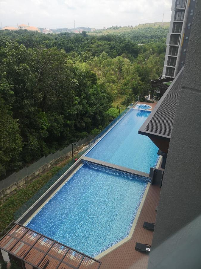 Stayje Putrajaya, 5 Minutes To Ioi City Mall, Wifi , Netflix, Free Parking Exteriör bild